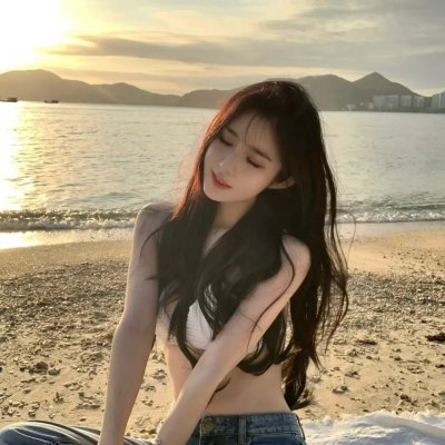她不当女主很多年